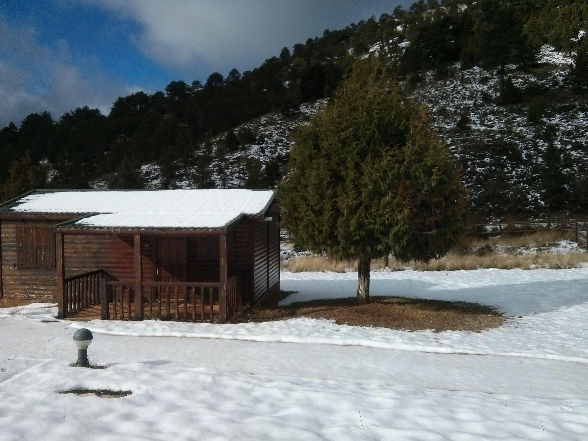 Cabanas De Javalambre Camarena de la Sierra Exterior photo